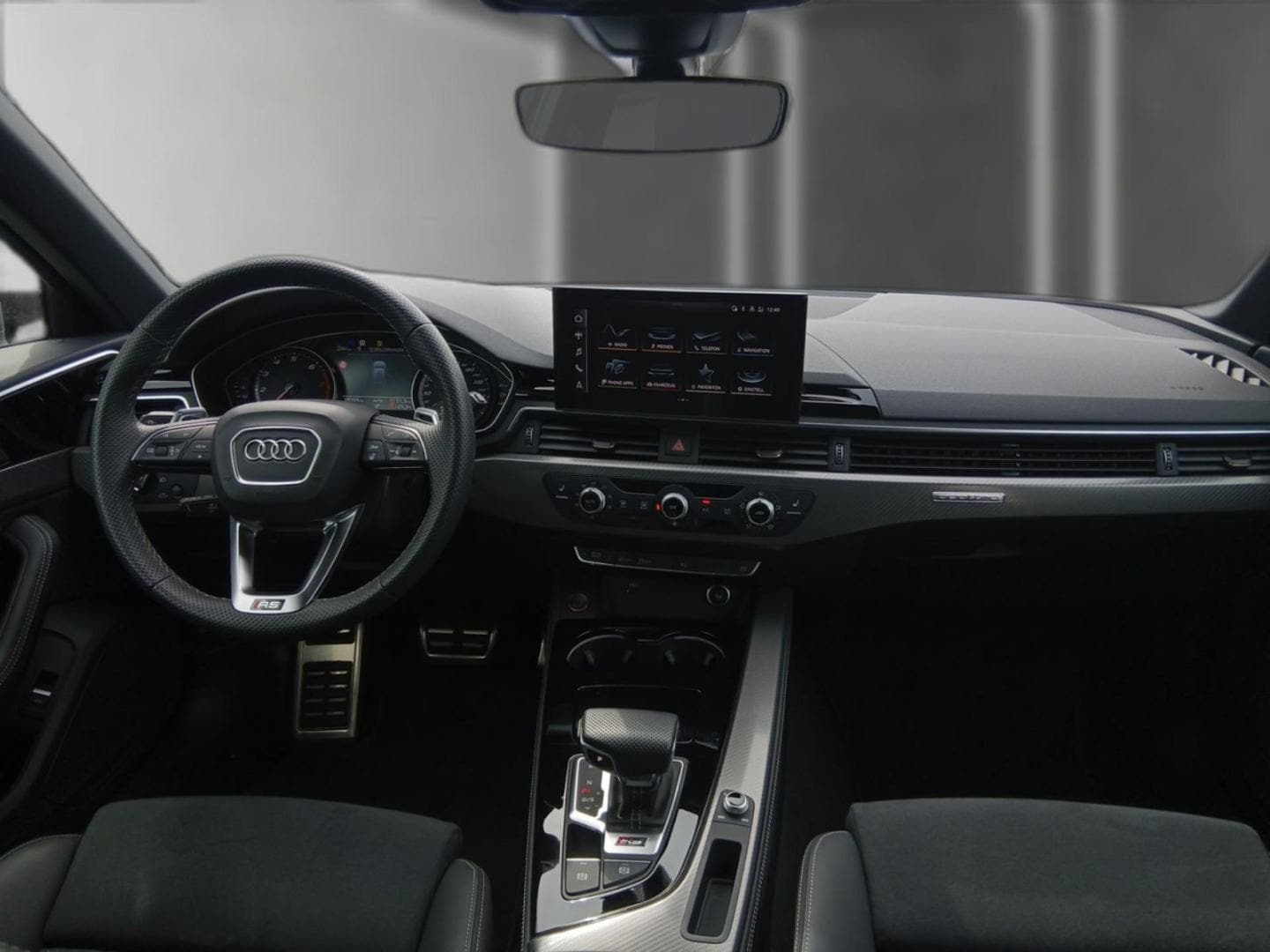 Bild über Audi RS 4 Avant TFSI quattro tiptronic - für weitere Informationen kontaktieren Sie den Audi Partner