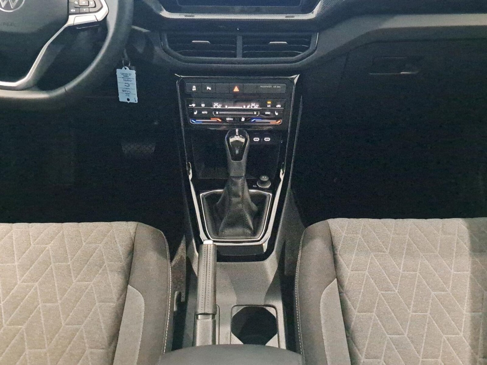 Volkswagen T-Cross – Bild 9