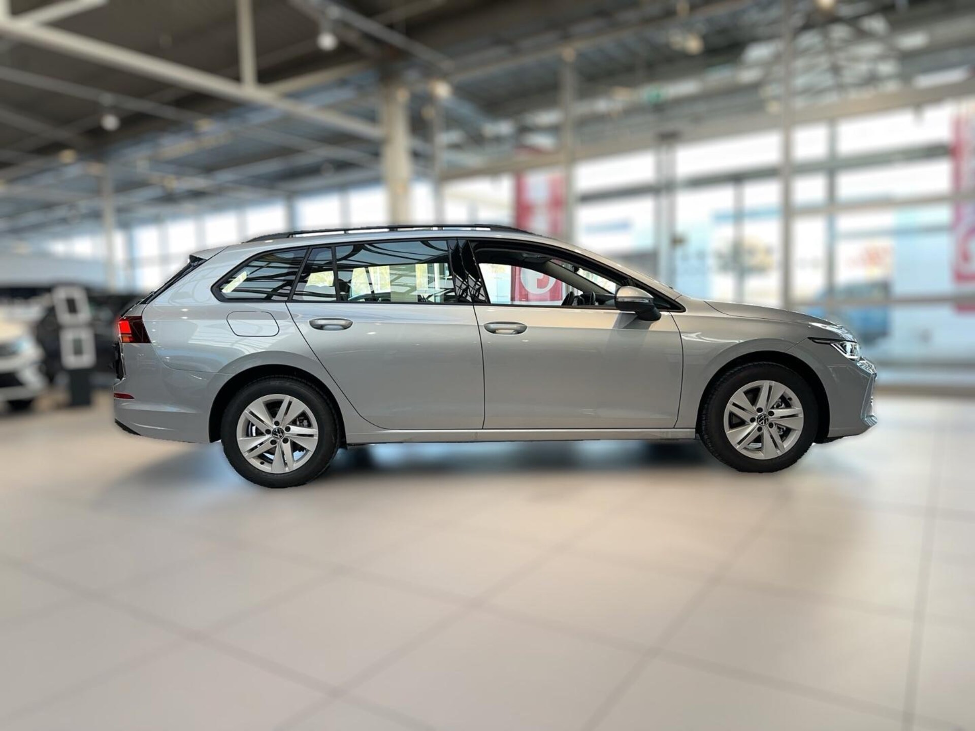Volkswagen Golf Variant Life