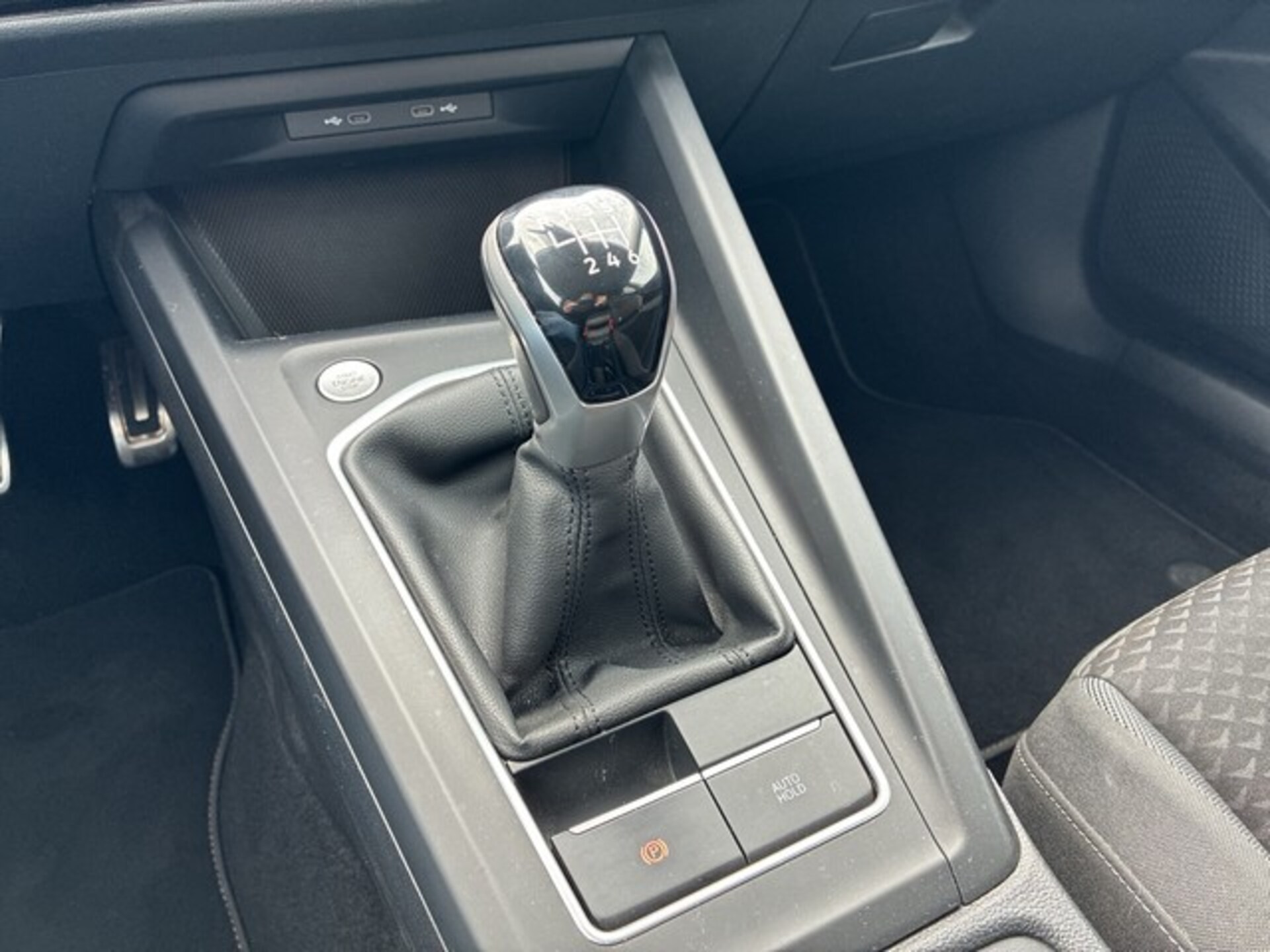 Volkswagen Golf Active