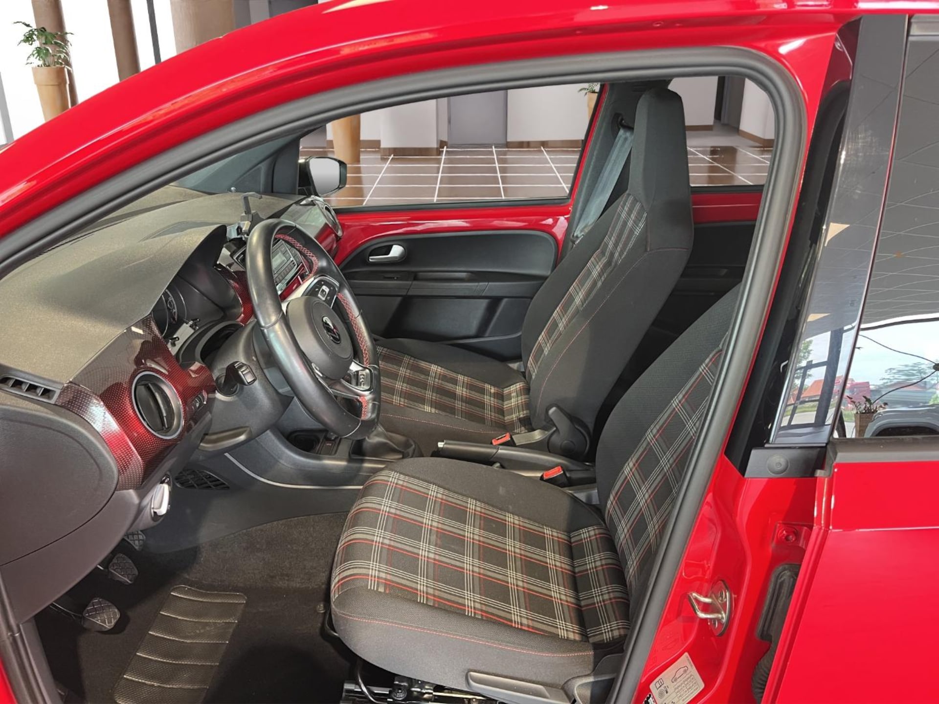 Volkswagen up! GTI