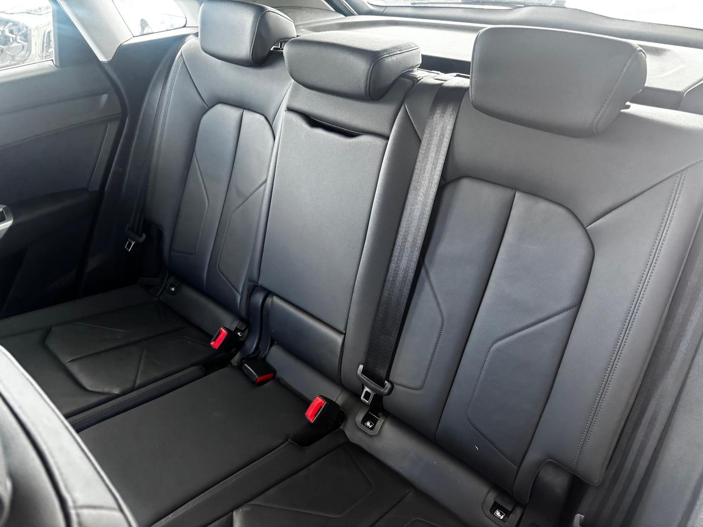 Image about Audi Q3 35 TFSI S tronic
