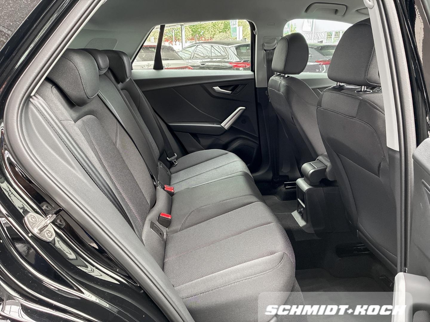 Bild über Audi Q2 30 TFSI Schaltgetriebe - für weitere Informationen kontaktieren Sie den Audi Partner
