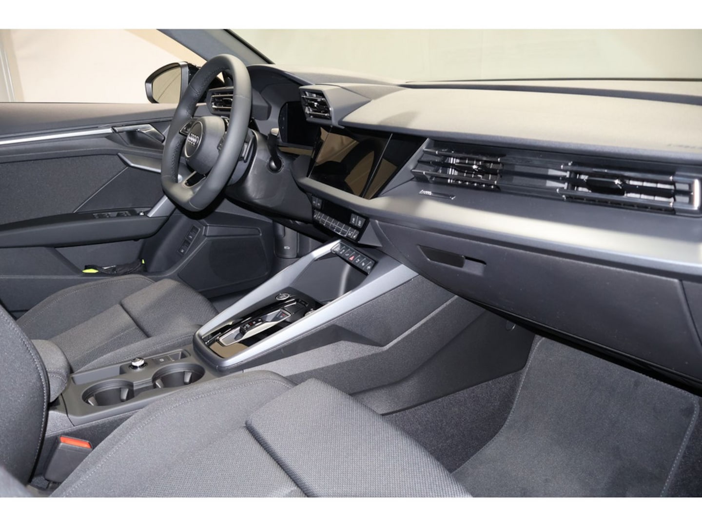 Bild über Audi A3 Sportback TFSI e TFSI e 150 kW S tronic - für weitere Informationen kontaktieren Sie den Audi Partner