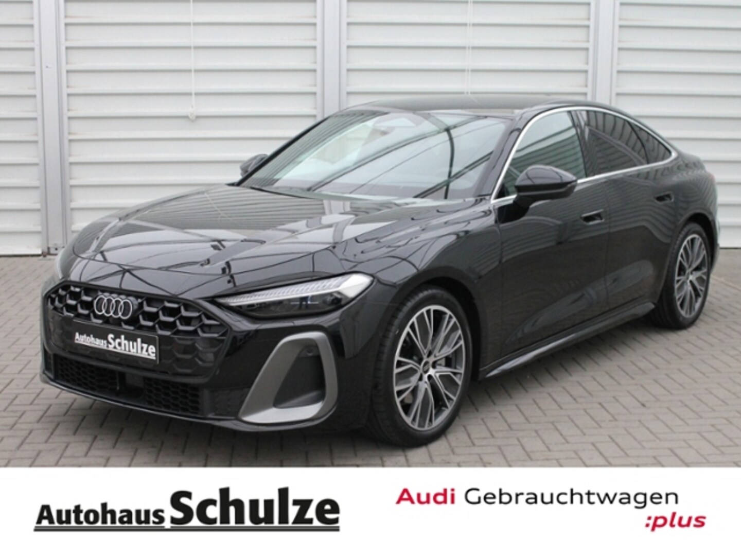 Bild über Audi A5 Limousine TFSI S tronic - für weitere Informationen kontaktieren Sie den Audi Partner