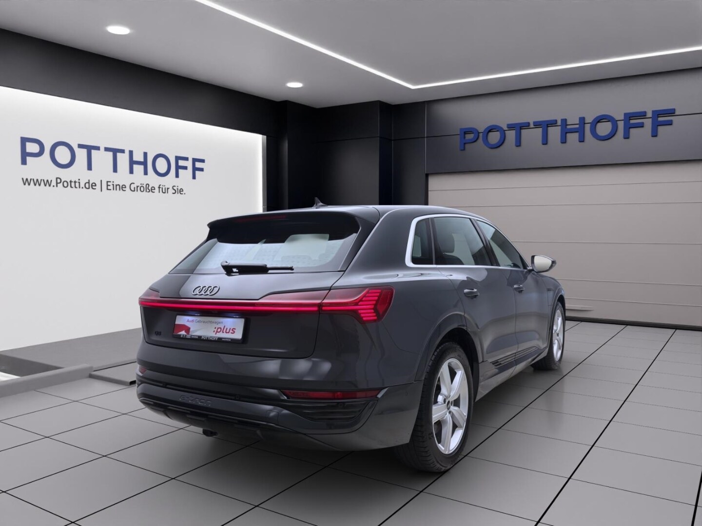 Image about Audi Q8 e-tron advanced 55 e-tron quattro
