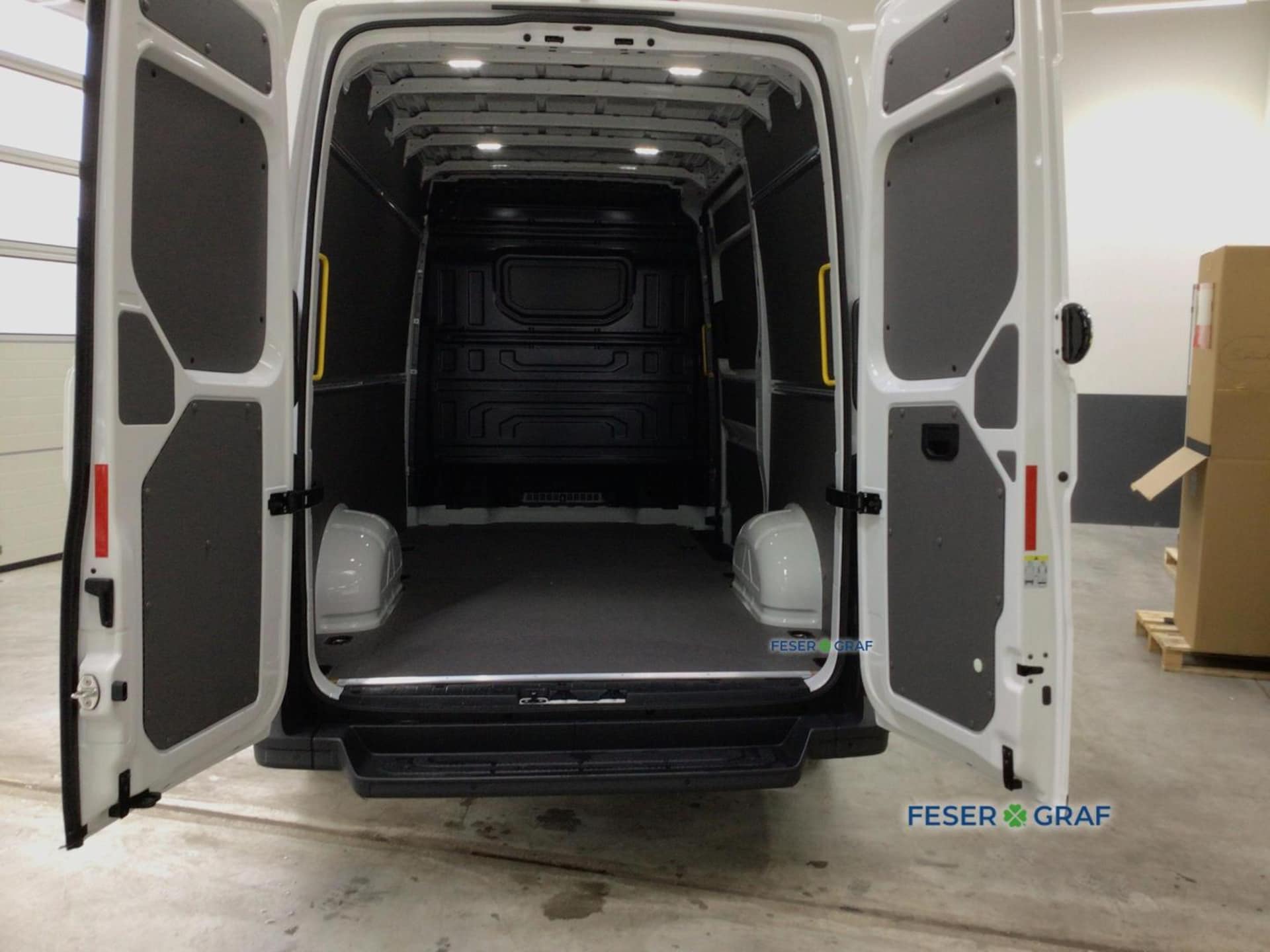 Volkswagen Crafter Kasten mittlerer Radstand