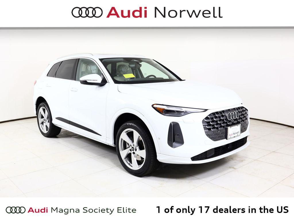 2026 Audi Q5 Premium Plus quattro's photo