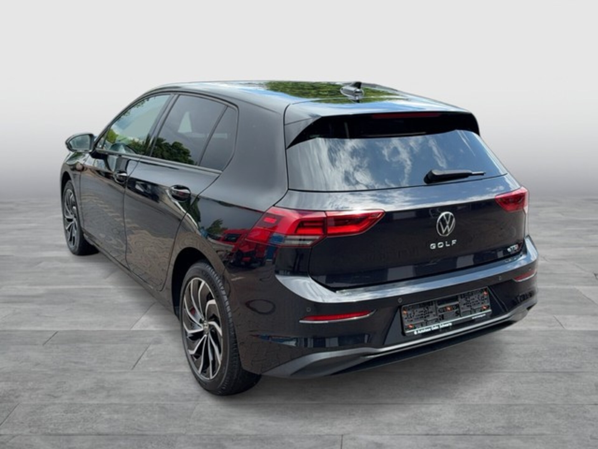 Volkswagen Golf Life