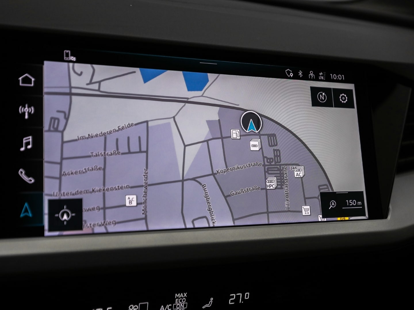 Bild über Audi Q4 e-tron 40 e-tron - für weitere Informationen kontaktieren Sie den Audi Partner