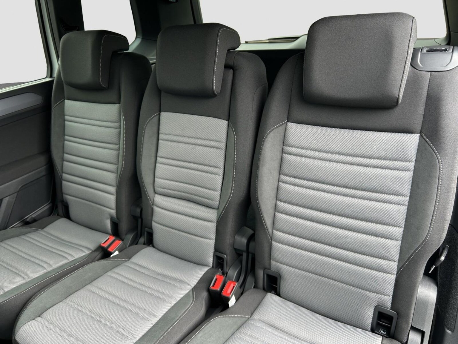 Volkswagen Touran – Bild 17