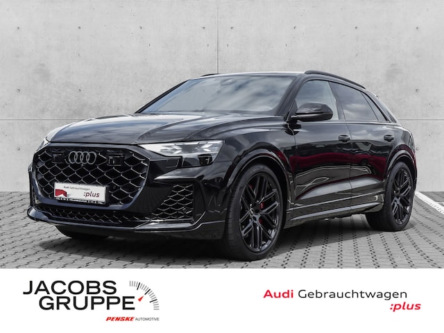 Audi RSQ8