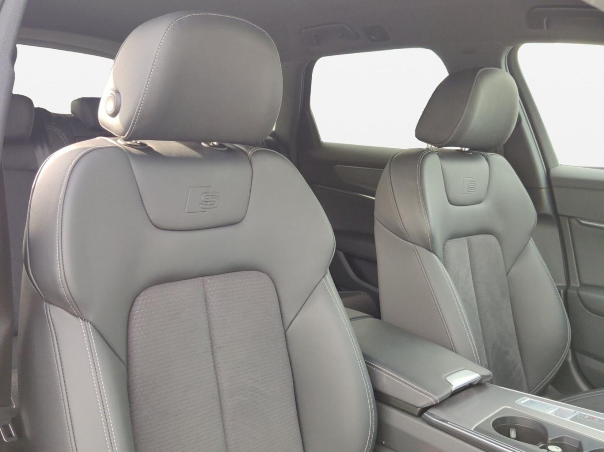 Audi A6 Avant TFSI e Design
