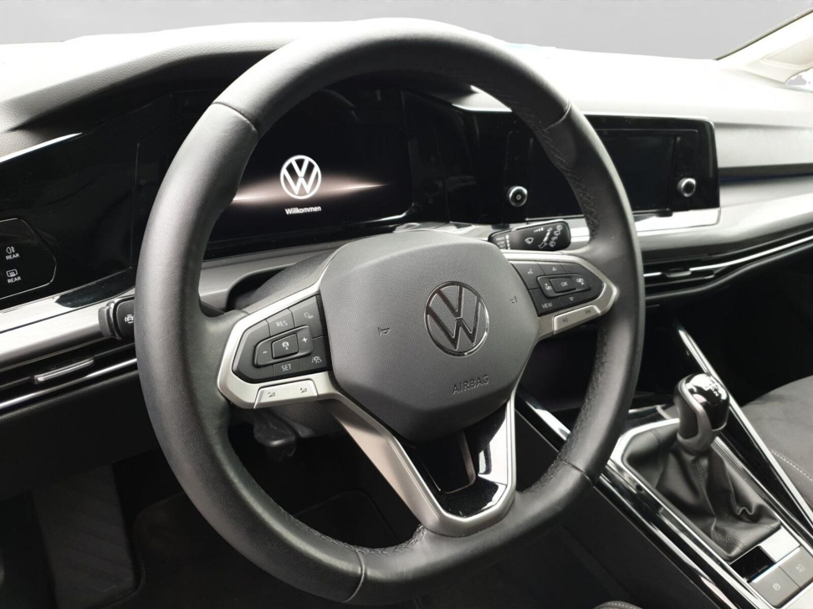 Volkswagen Golf – Bild 8