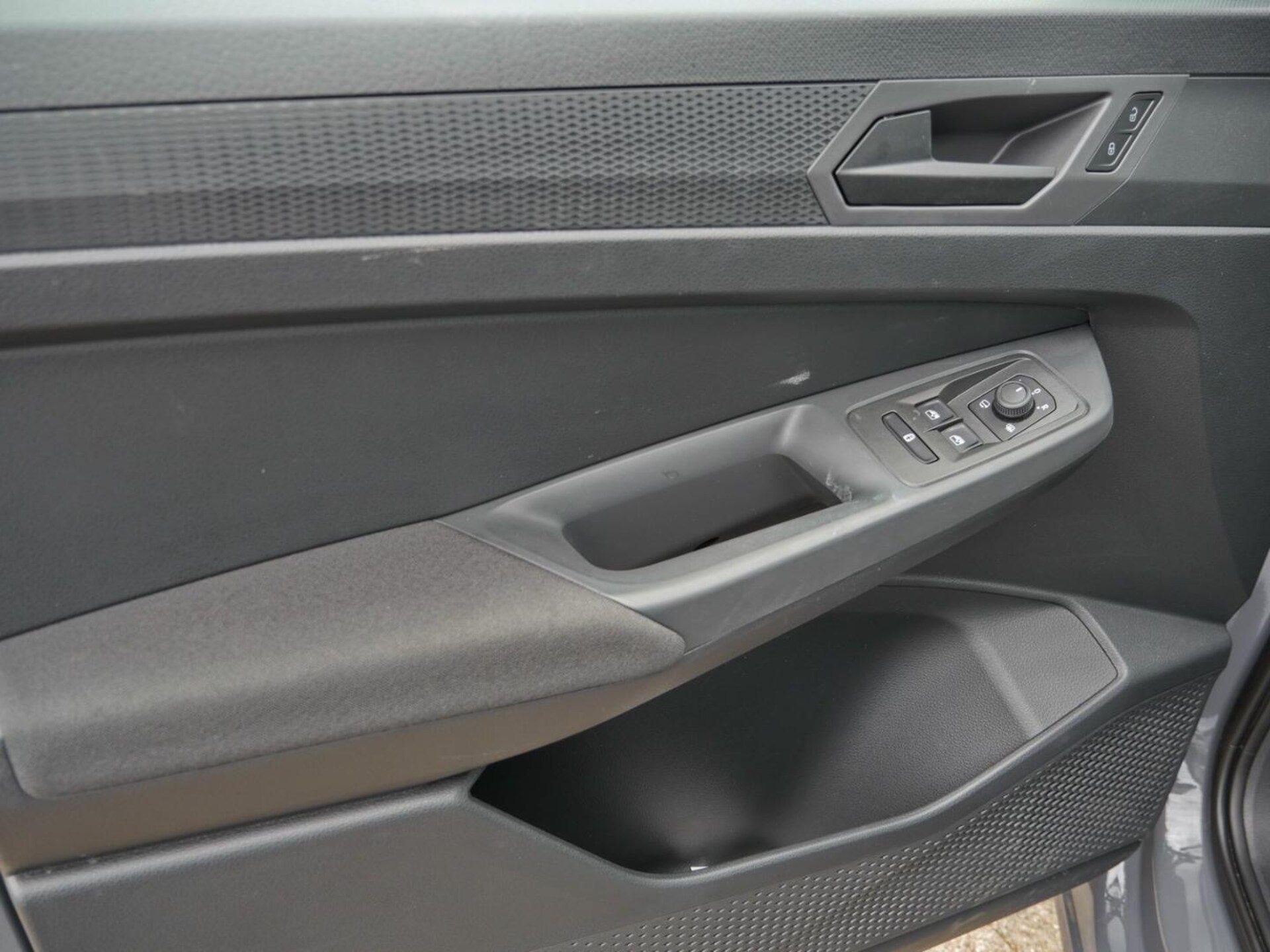 Volkswagen Caddy Basis-Modell