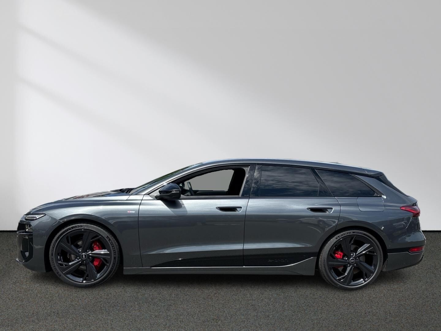 Bild über Audi A6 Avant e-tron e-tron performance - für weitere Informationen kontaktieren Sie den Audi Partner