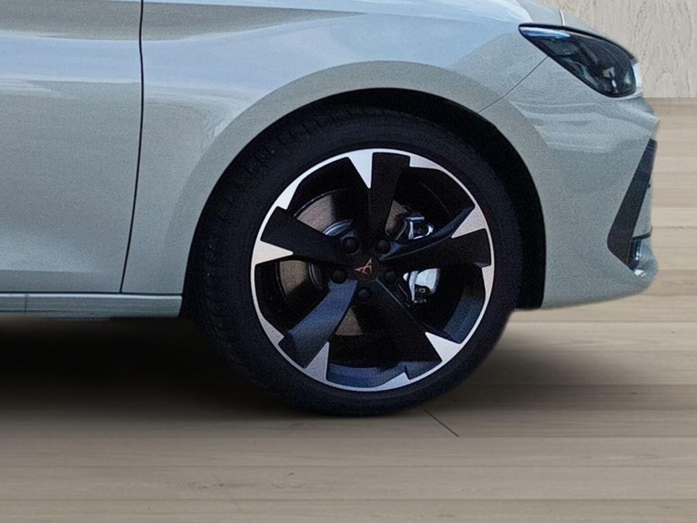 CUPRA Leon León 1.5 TSI e-Hybrid DSG 150 kW (204 CV) — photo 8