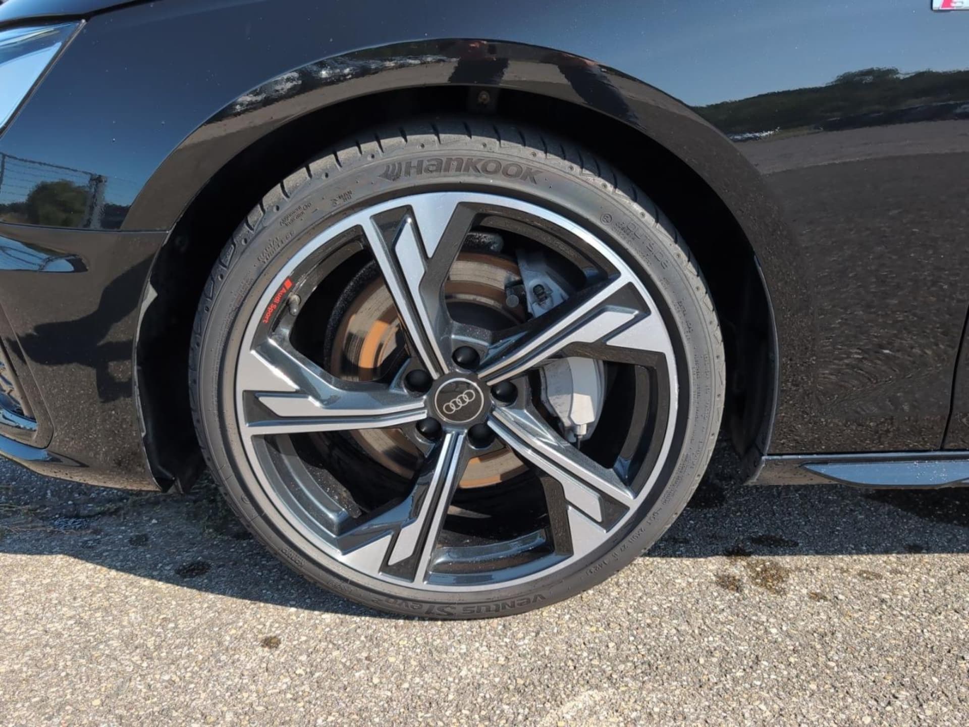 Audi A4 Avant S line