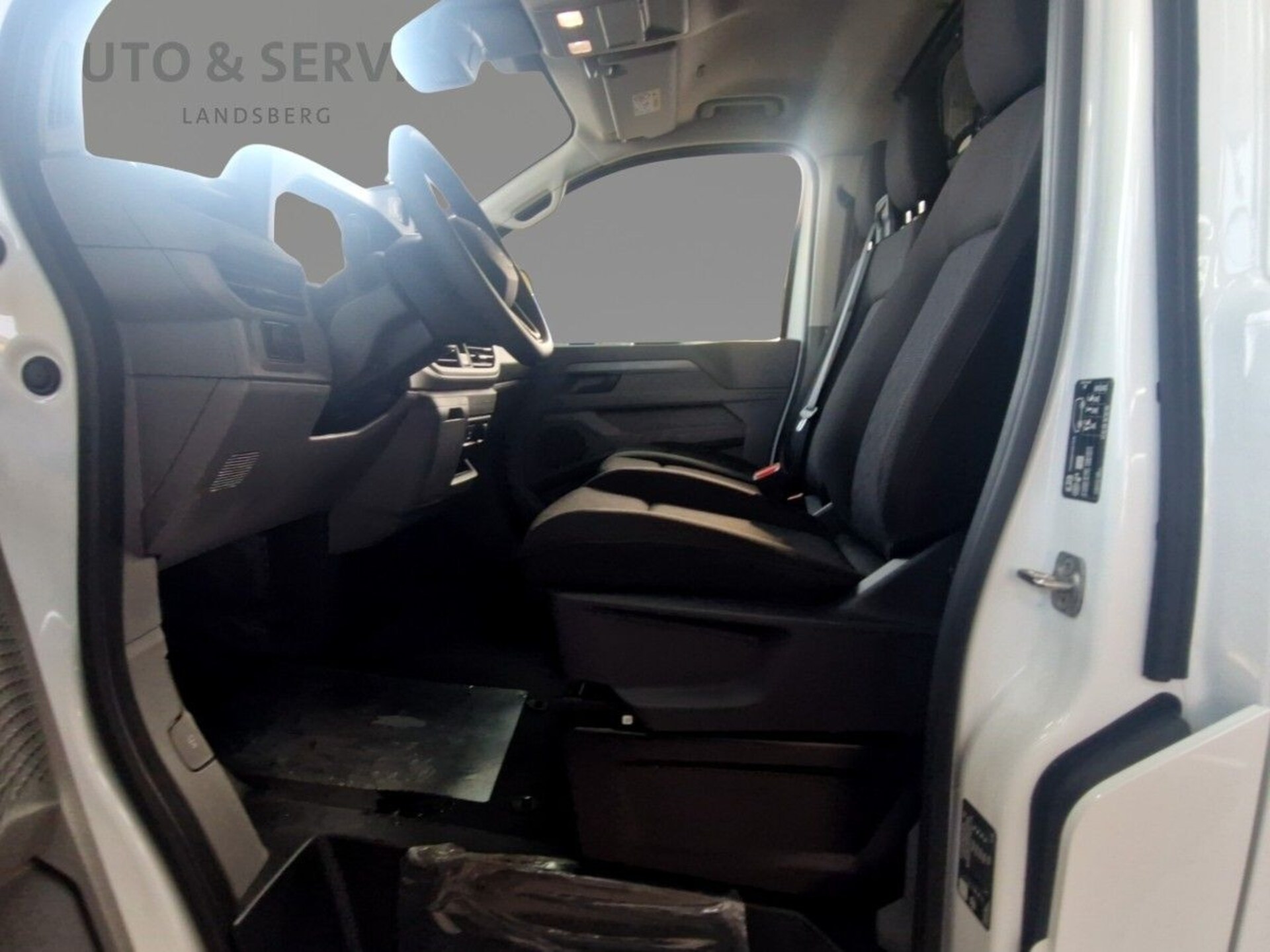 Volkswagen Transporter Kasten kurzer Radstand