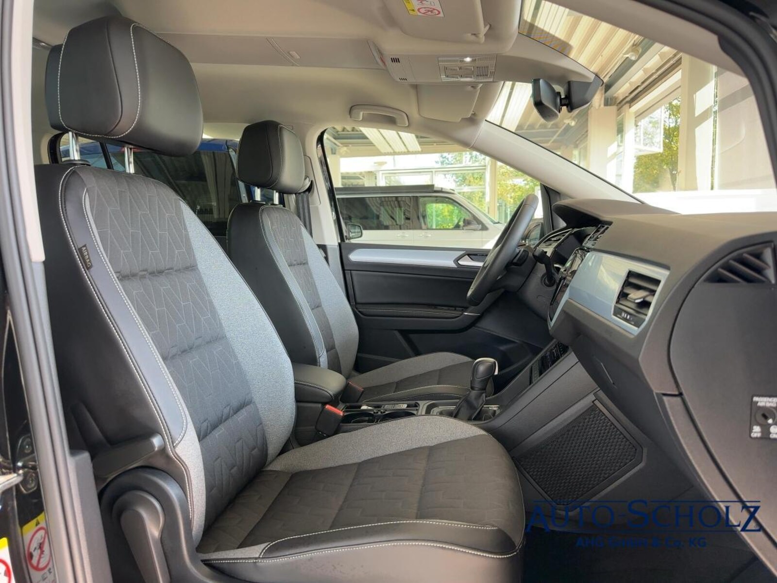 Volkswagen Touran – Bild 11