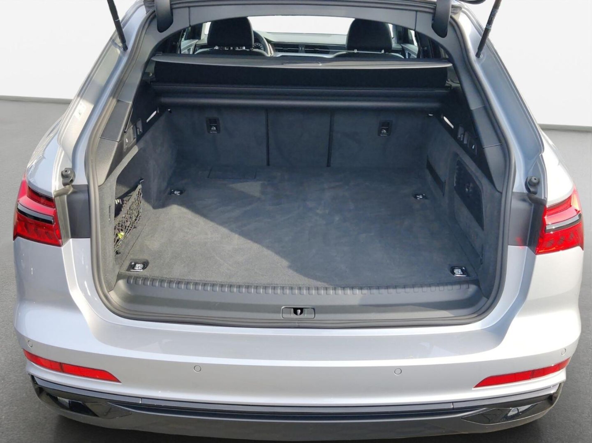 Audi A6 Avant TFSI e Design