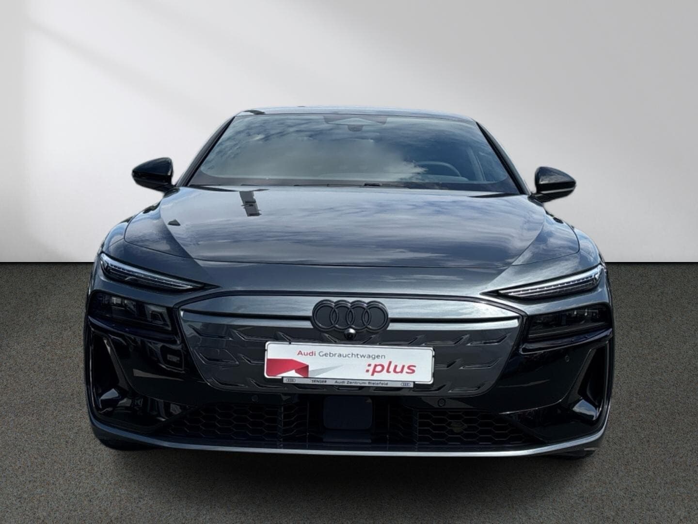 Bild über Audi A6 Avant e-tron e-tron performance - für weitere Informationen kontaktieren Sie den Audi Partner
