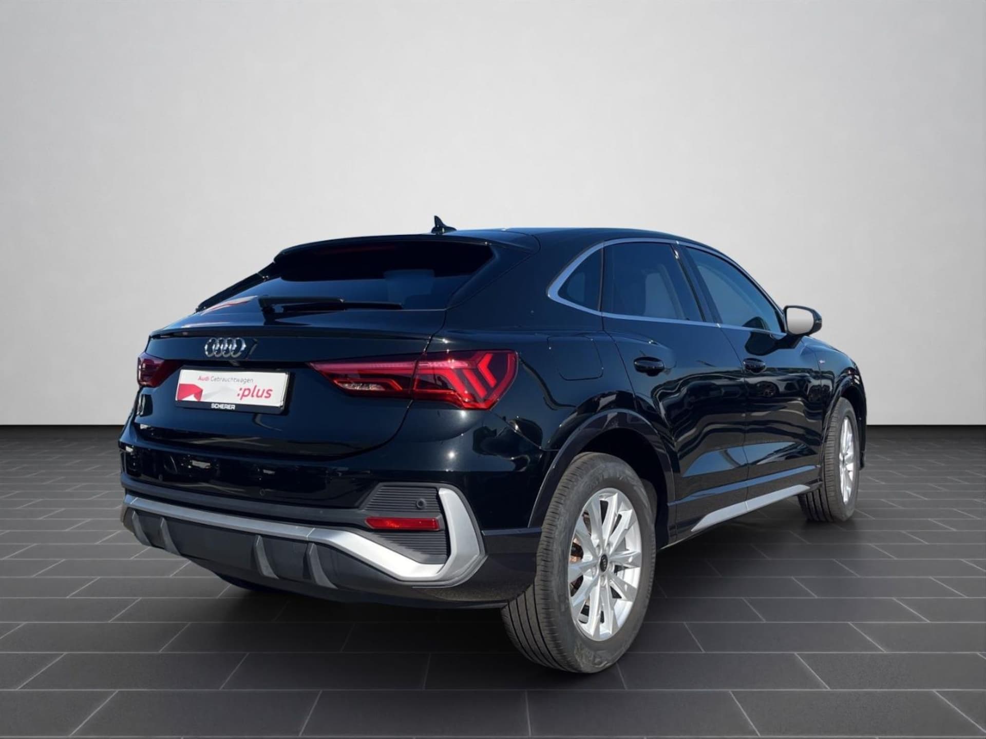 Audi Q3 Sportback S line