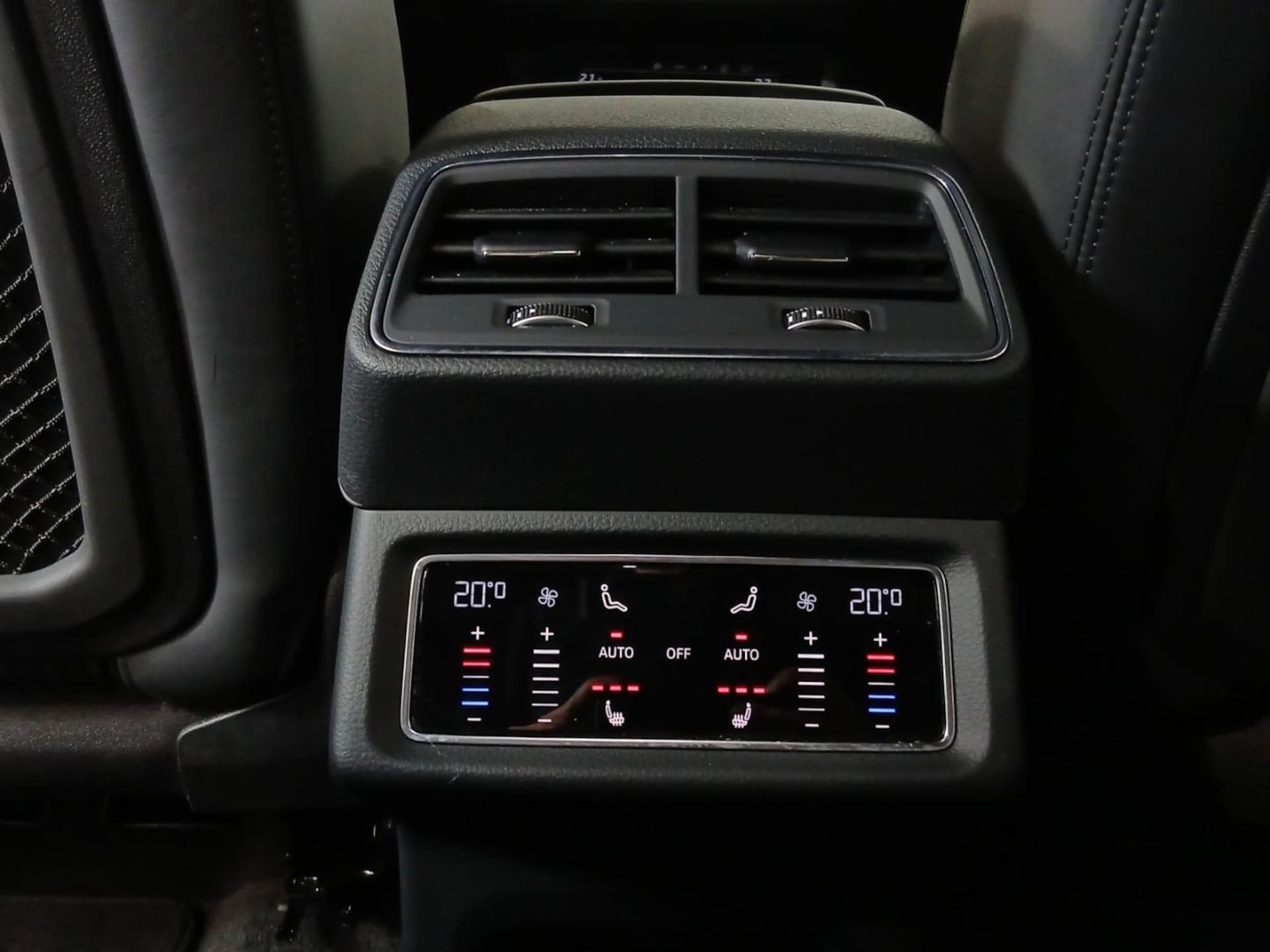 Audi Q8 e-tron S line