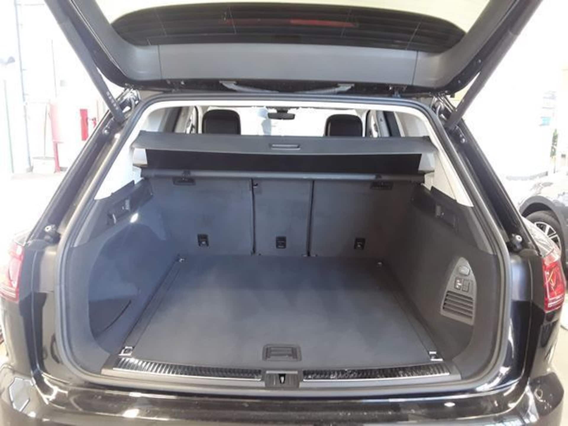 Volkswagen Touareg Elegance