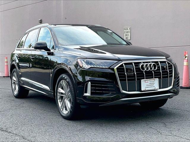 Photo of 2023 Audi Q7