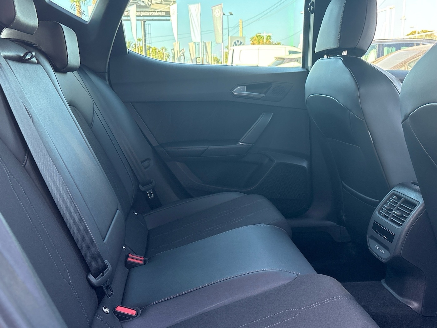 CUPRA Leon León 1.5 eTSI DSG 110 kW (150 CV) — photo 7