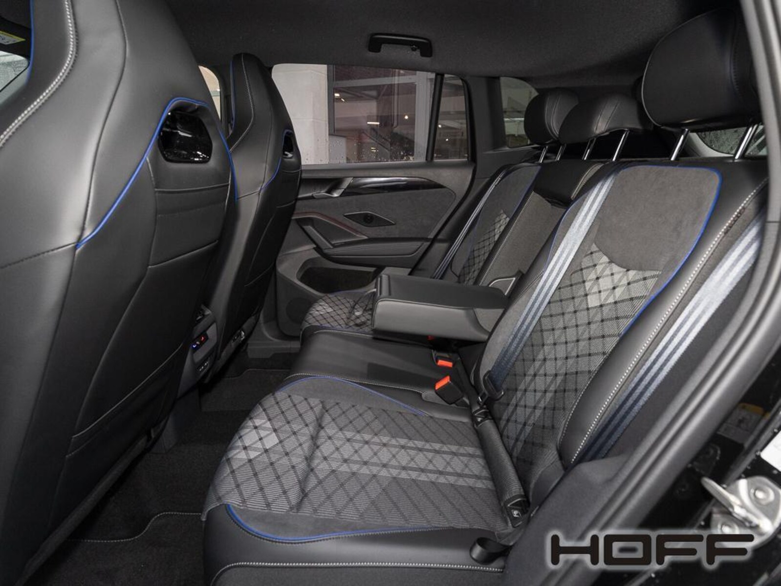 Volkswagen Tiguan – Bild 12