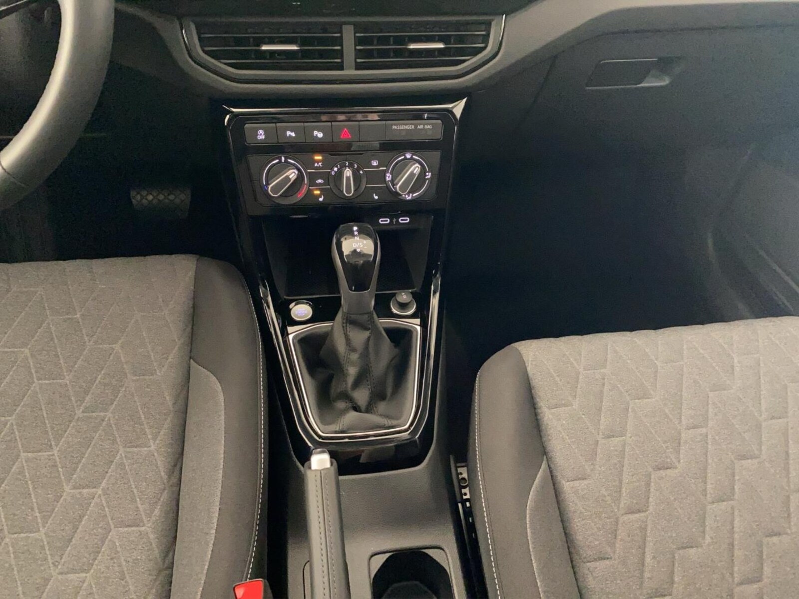 Volkswagen T-Cross – Bild 15