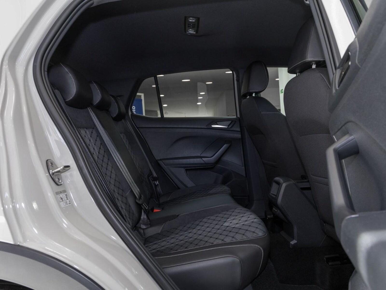 Volkswagen T-Cross – Bild 8