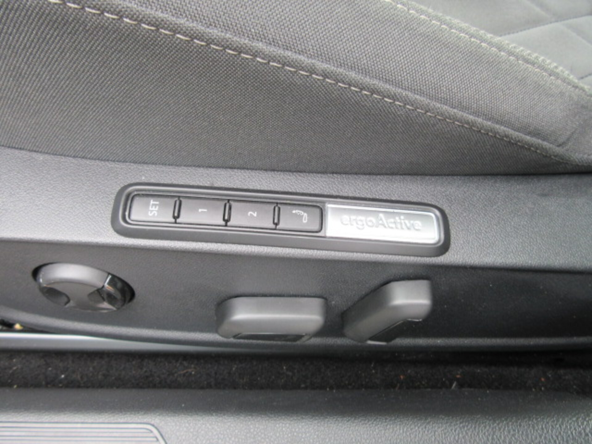 Volkswagen Golf Style