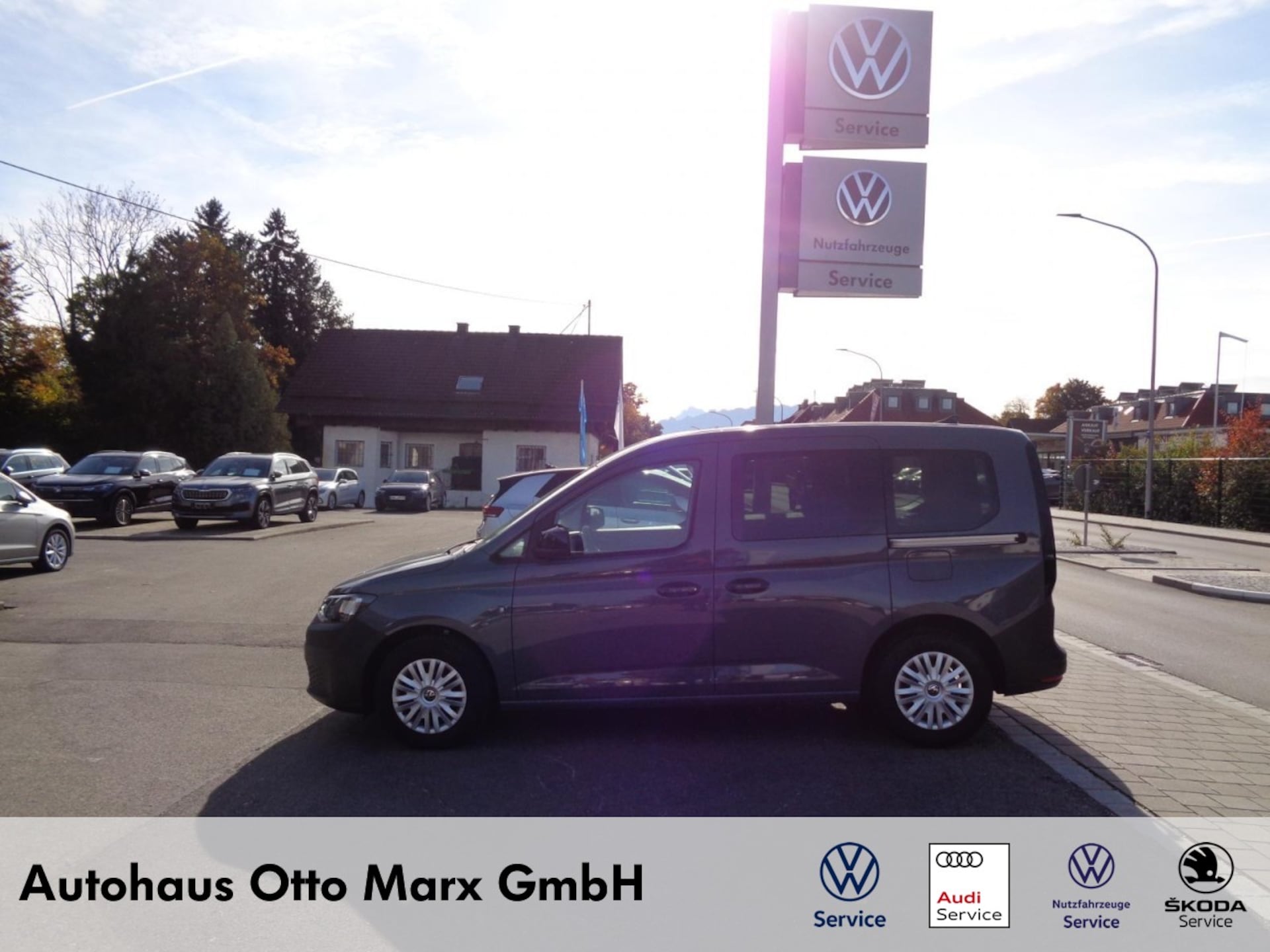 Volkswagen Caddy Basis-Modell