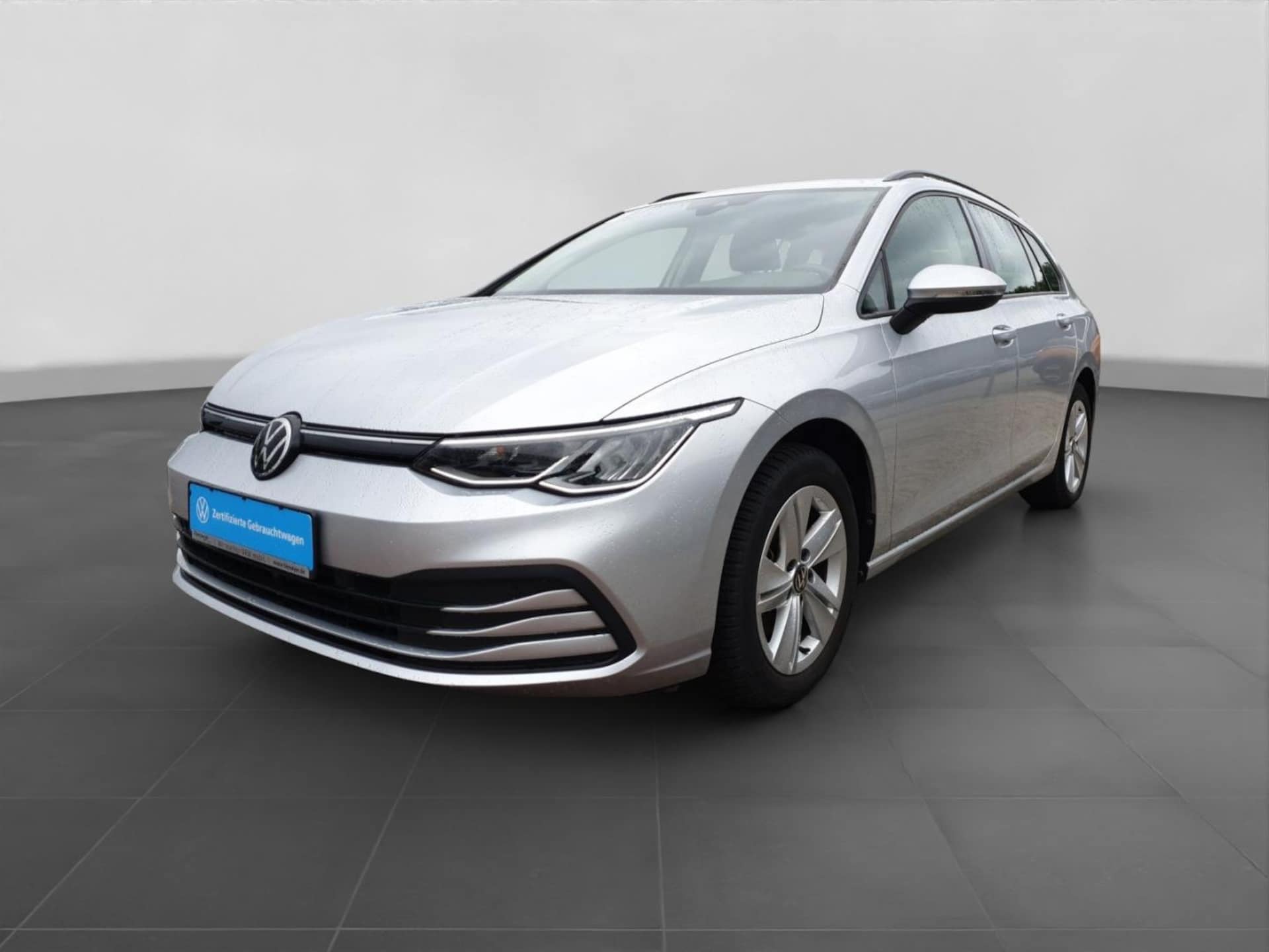 Volkswagen Golf Variant Life