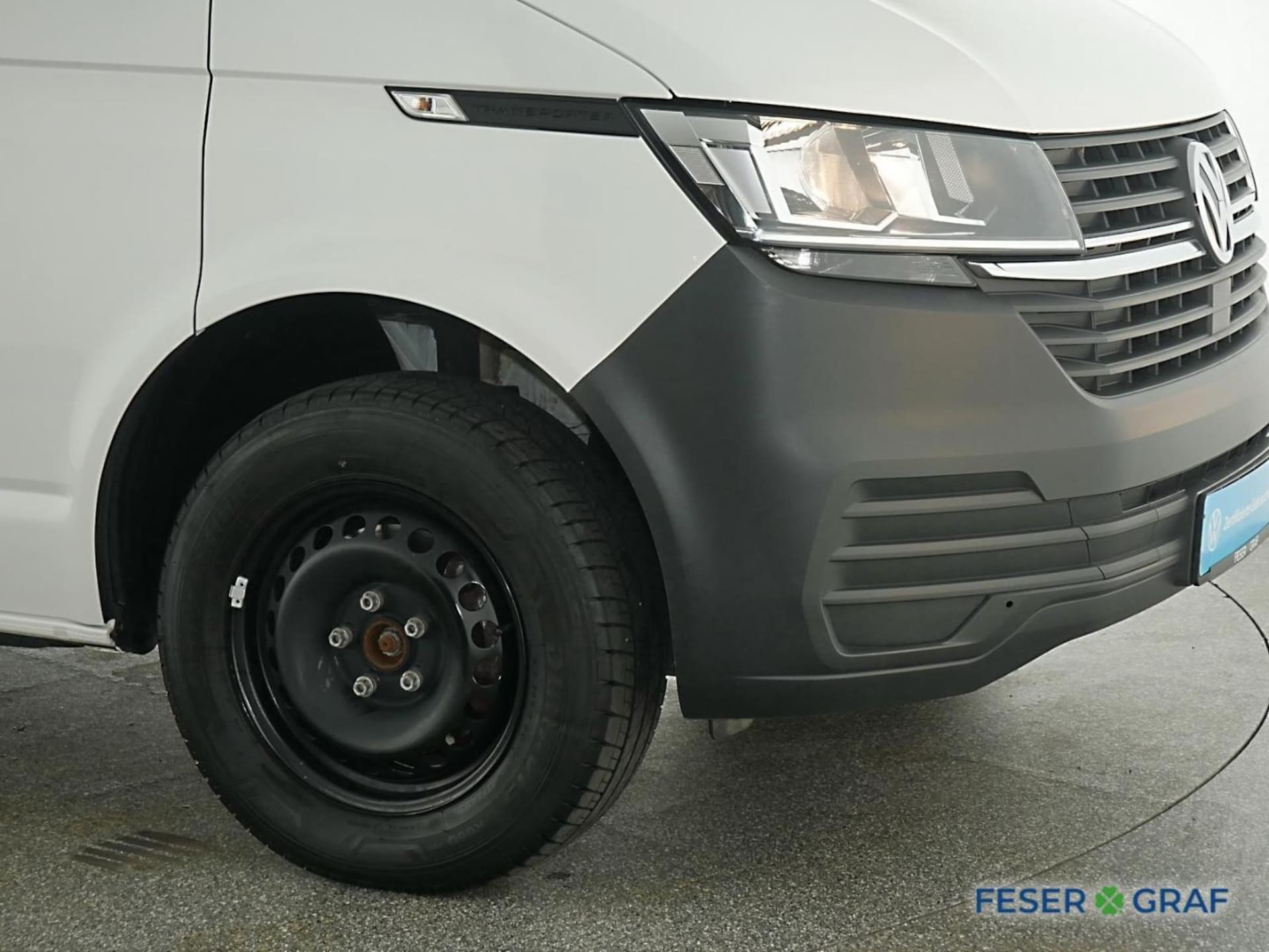 Volkswagen T6.1 Transporter Kombi langer Radstand
