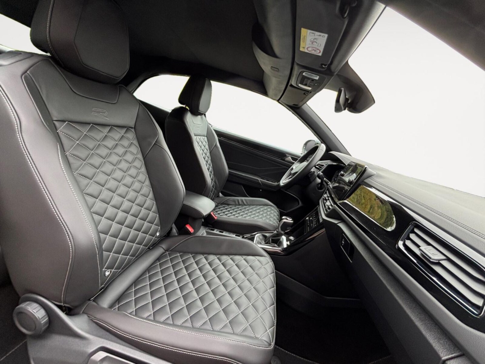 Volkswagen T-Roc Cabriolet – Bild 16