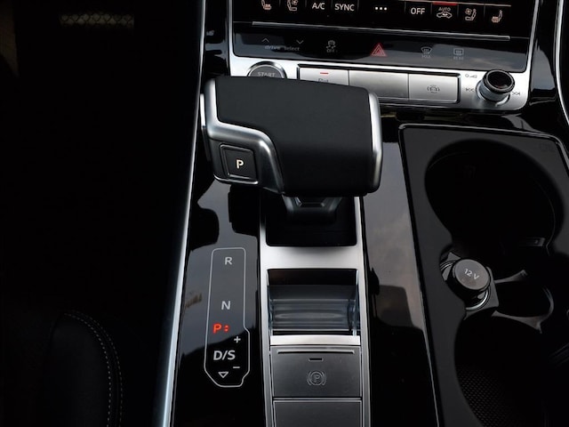 2026 Audi Q8 Premium Plus - Photo 16