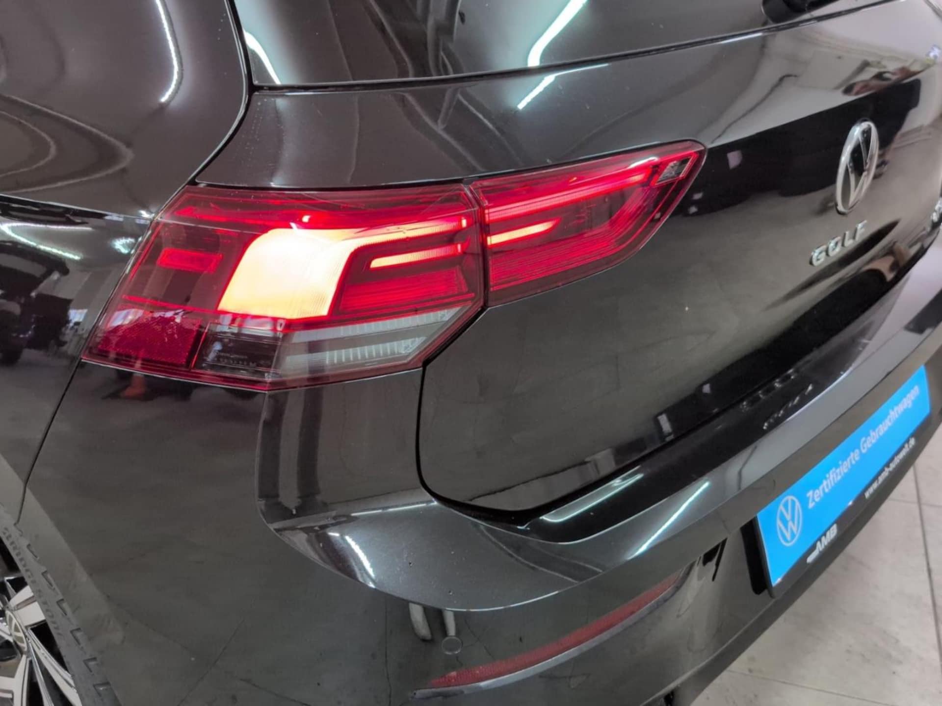 Volkswagen Golf R-Line
