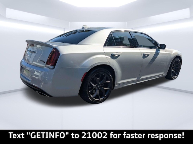 2022 Chrysler 300
