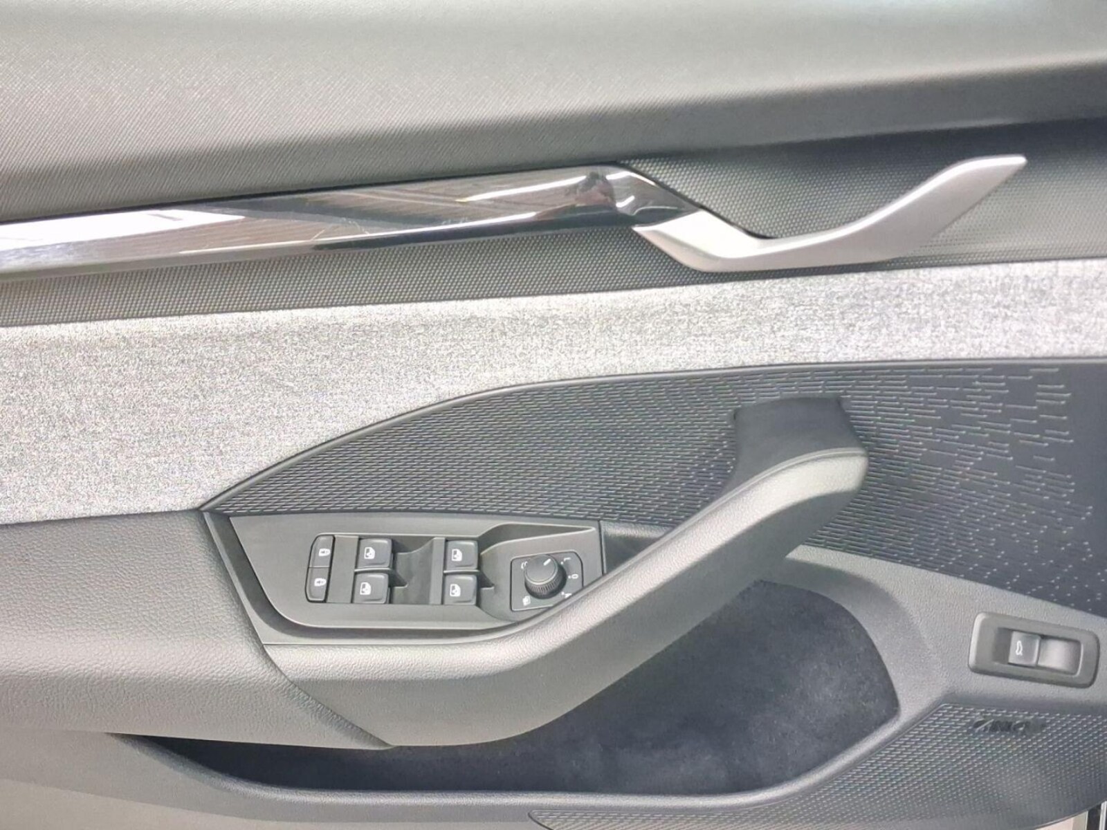 Škoda Octavia Combi – Bild 8