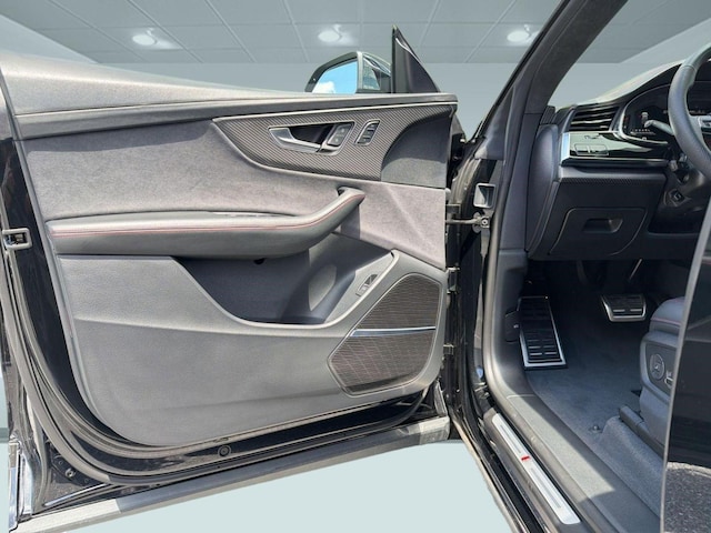 2026 Audi SQ8 Prestige - Photo 18