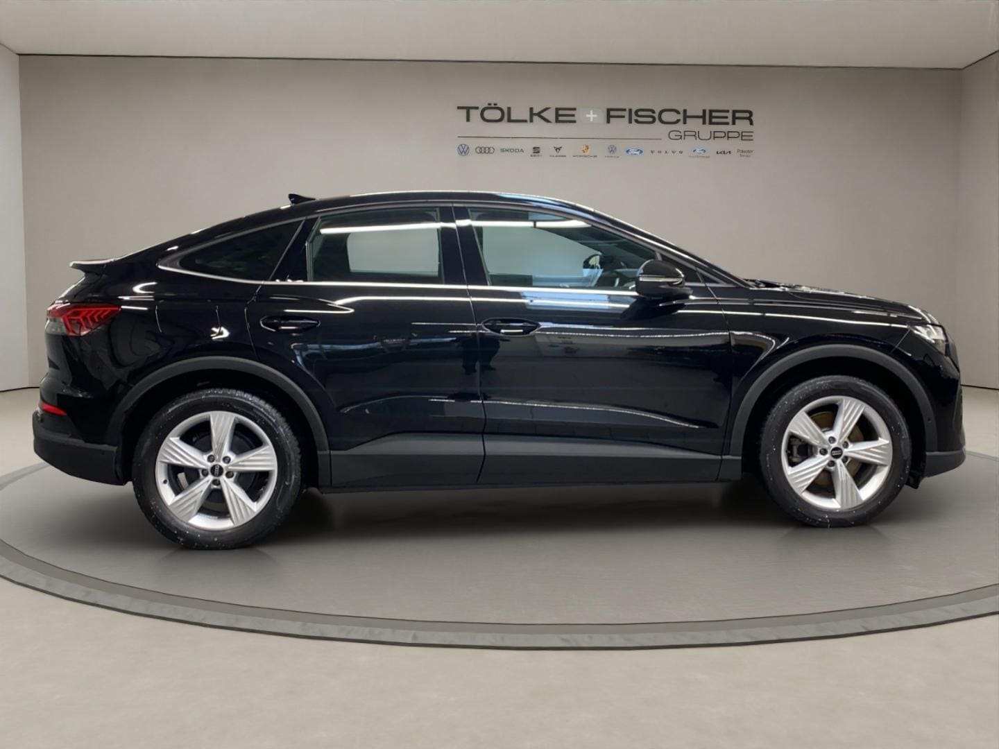 Bild über Audi Q4 Sportback e-tron 35 e-tron - für weitere Informationen kontaktieren Sie den Audi Partner