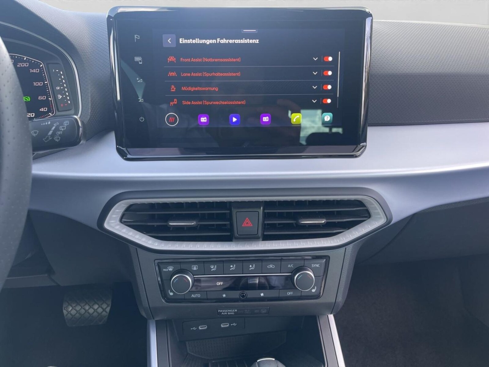 SEAT Arona – Bild 8