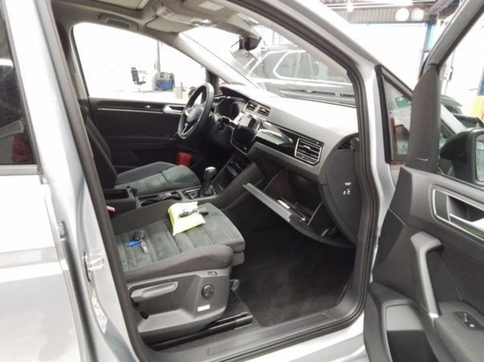 Volkswagen Touran – Bild 8