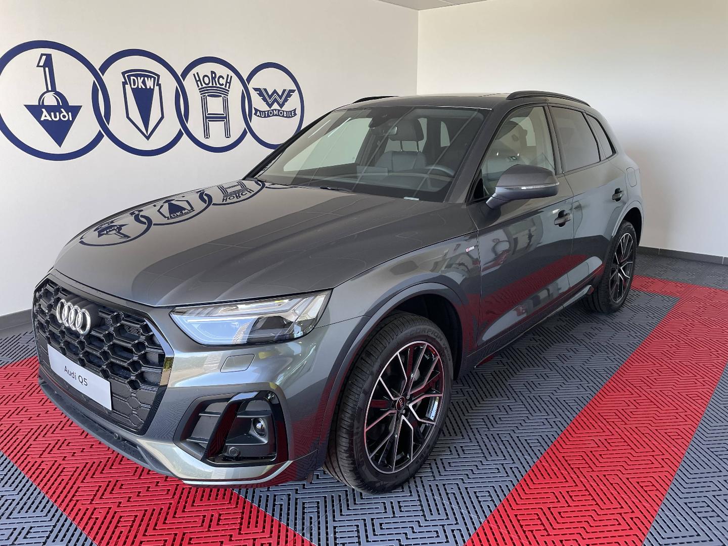 Image about Audi Q5 TFSI e S line 50 TFSI e quattro 220 kW (299 ch) S tronic