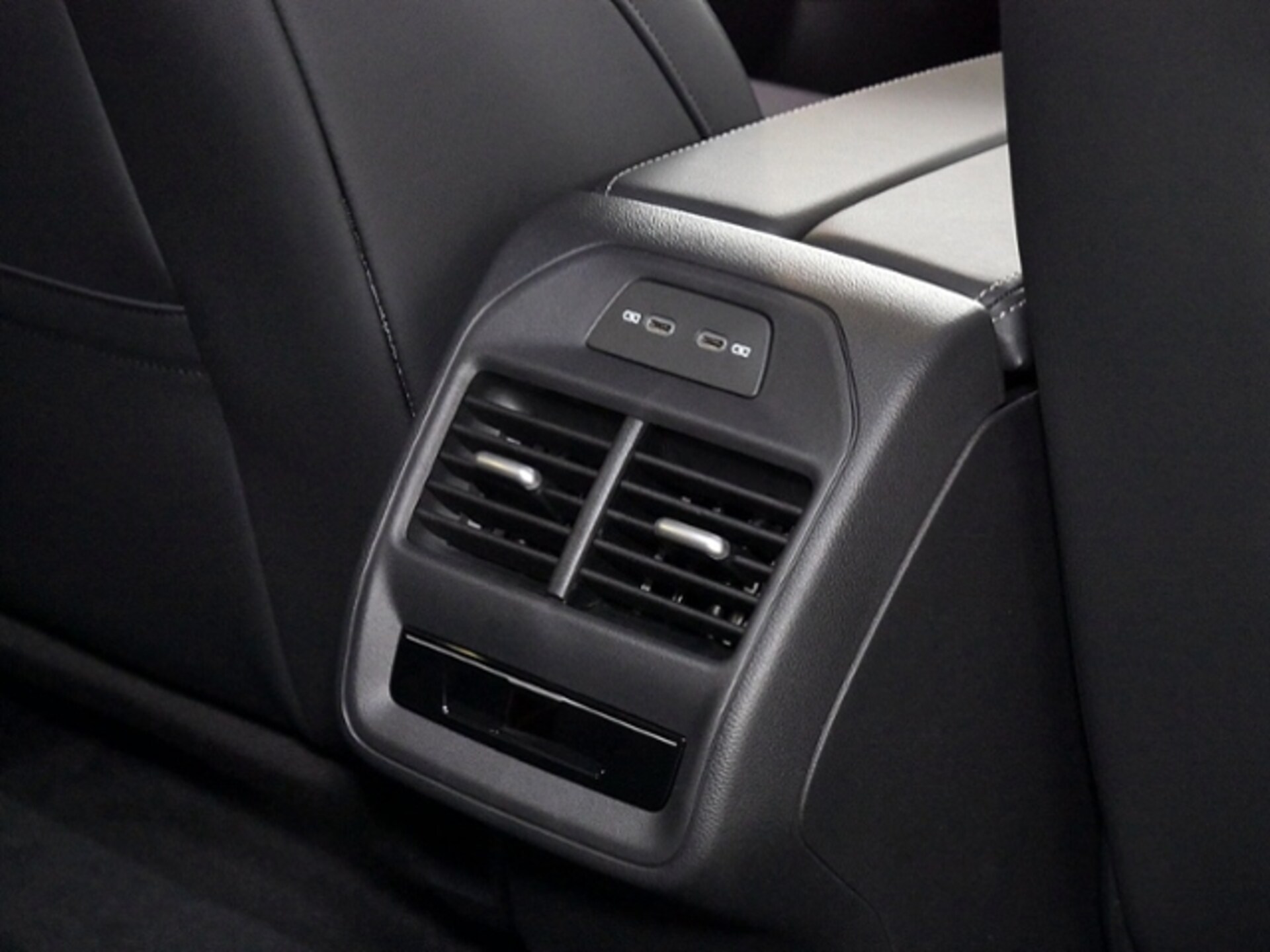 Volkswagen Passat Elegance