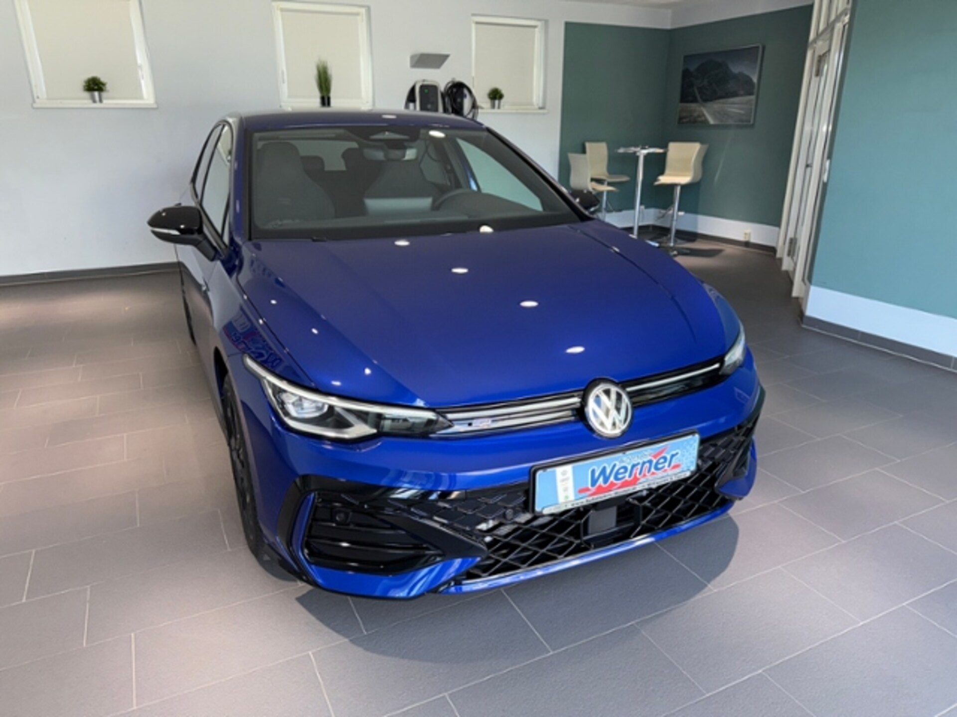 Volkswagen Golf R-Line